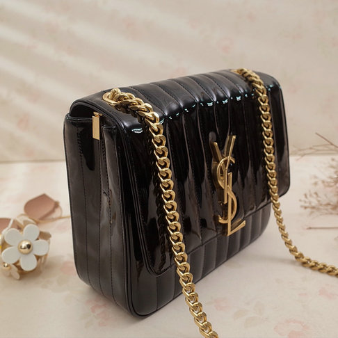 2018 S/S Saint Laurent Large Vicky Bag in Black Patent Leather - Click Image to Close