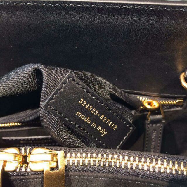 2015 New Saint Laurent Bag Cheap Sale- Saint Laurent Small SAC DE JOUR Bag in Black Patent Leather - Click Image to Close