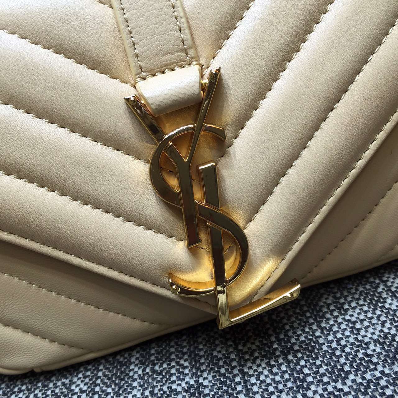 2015 Cheap YSL Out Sale with Free Shipping-Saint Laurent Classic Baby Monogram Satchel in Off-white Matelasse Leather with Gold Hardware - Click Image to Close