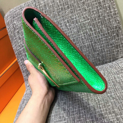 2015 New Saint Laurent Bag Cheap Sale-Saint Laurent Classic Y Clutch in Light Green Snake Leather - Click Image to Close