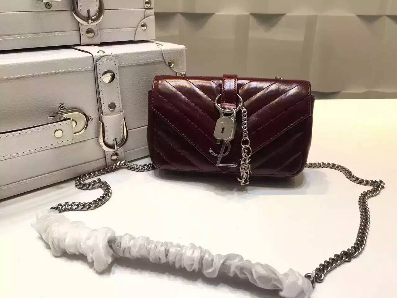 S/S 2016 Saint Laurent Bags Cheap Sale-Saint Laurent Classic Baby Monogram Chain Bag in Burgundy Shiny Matelasse Leather with Silver 