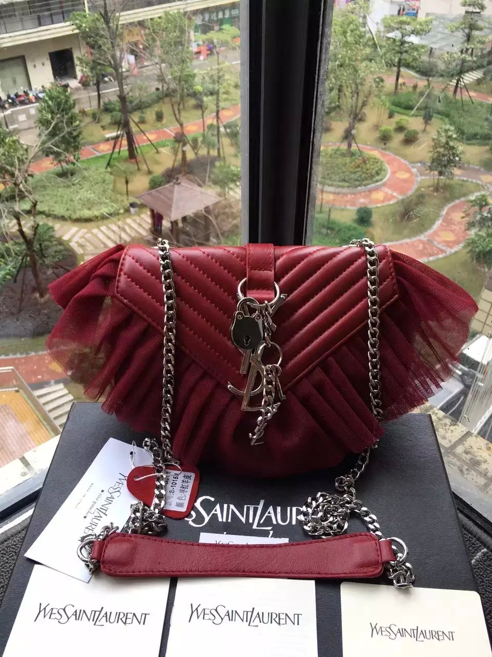 Limited Edition!2016 Saint Laurent Bags Cheap Sale-Saint Laurent Classic Large Baby Monogram Punk Chain Bag in Red Matelasse Leather and Tulle