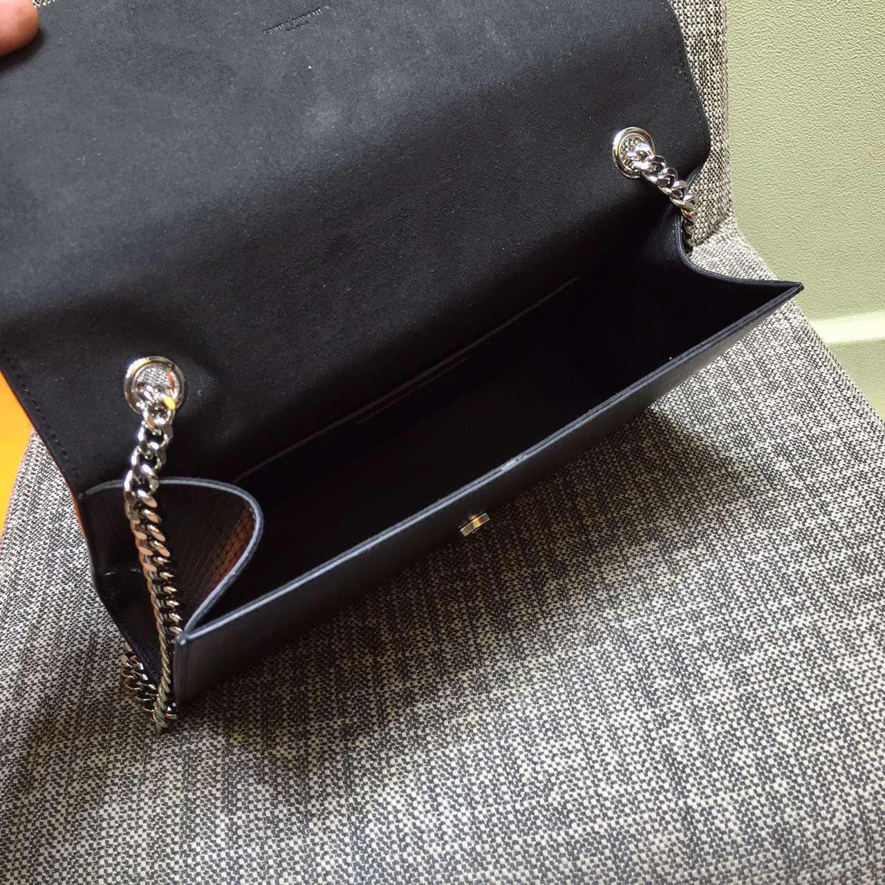 2015 New Saint Laurent Bag Cheap Sale-Saint Laurent Classic Medium Monogram Tassel Satchel in Black Lizard Embossed Leather - Click Image to Close