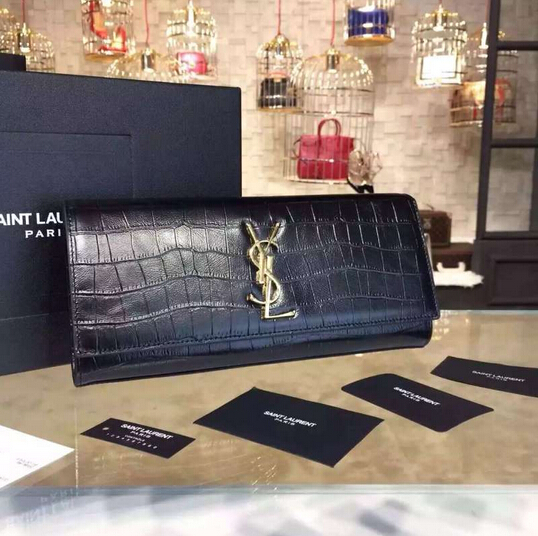 YSL Spring 2016 Collection Outlet-Saint Laurent Classic Monogram Clutch in Black Crocodile Embossed Leather with Gold 