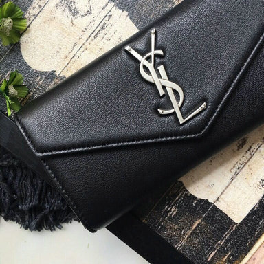 Classic Saint Laurent Leather Wallet in Black - Click Image to Close