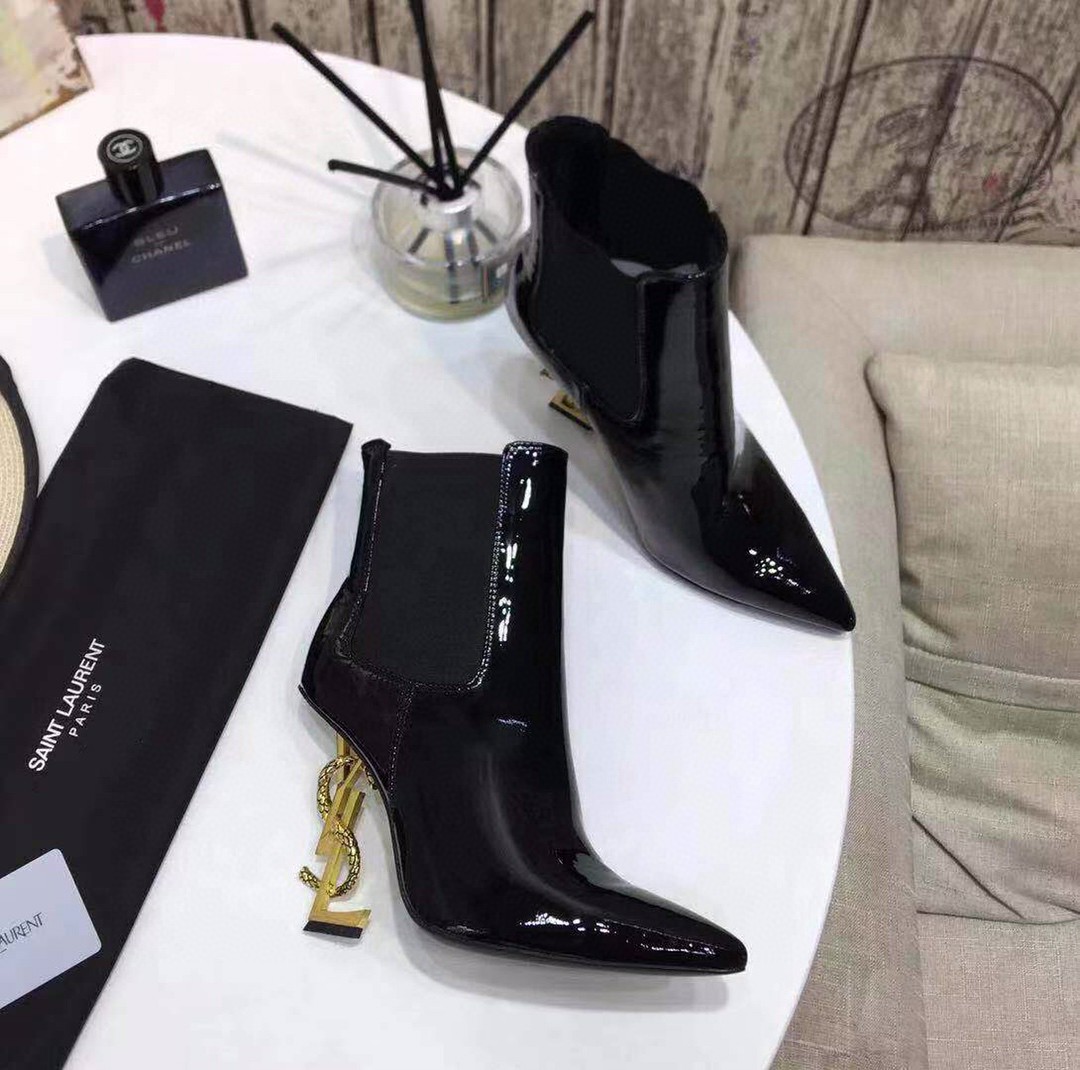 2021 cheap Saint Laurent 110mm ankle boots in leather with gold heel