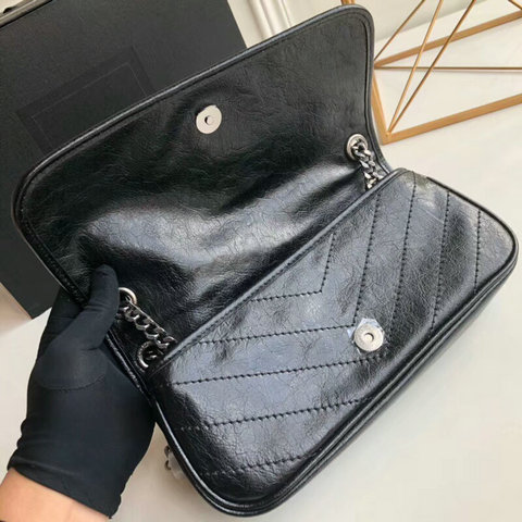 2018 S/S Saint Laurent Small Niki Chain Bag in Black Vintage Crinkled Leather - Click Image to Close