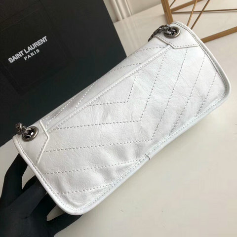 2018 S/S Saint Laurent Small Niki Chain Bag in White Vintage Crinkled Leather - Click Image to Close