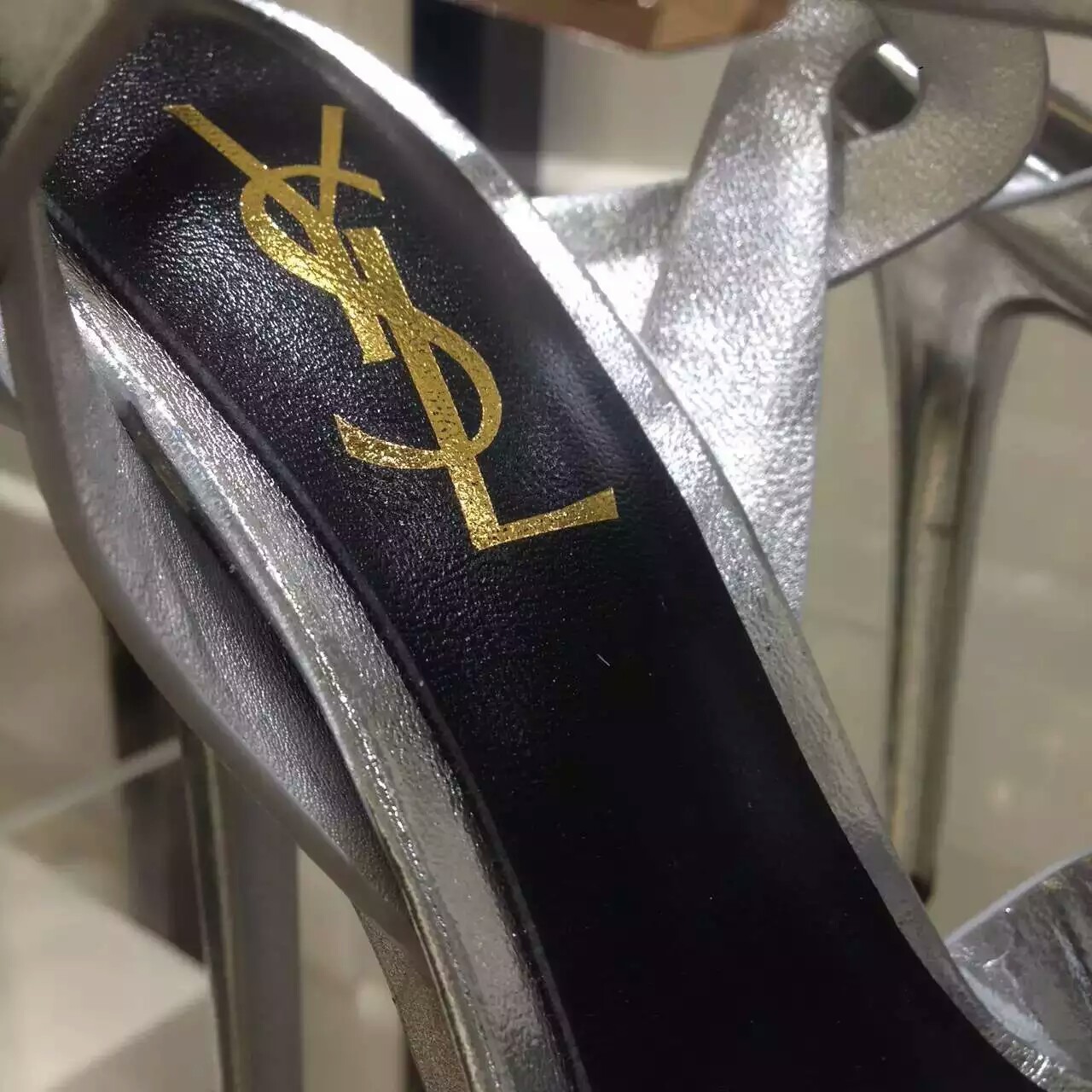 2016 Saint Laurent Shoes Cheap Sale-Saint Laurent Jodie 105 Strappy Sandal in Silver Metallic Leather - Click Image to Close