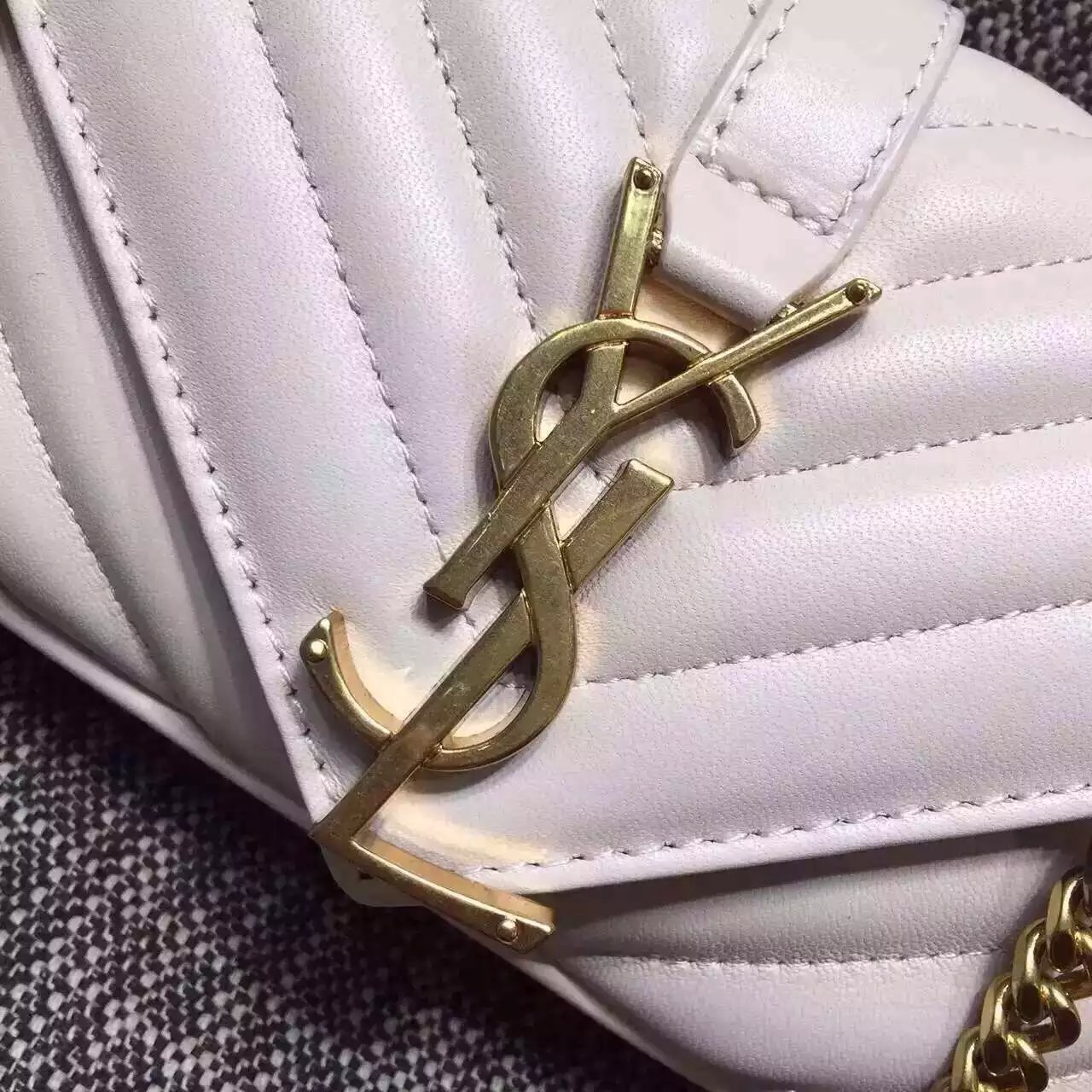 2016 Cheap YSL Outsale with Free Shipping-Saint Laurent Classic Baby Monogram Satchel in White Matelasse Leather with Gold Hardware - Click Image to Close