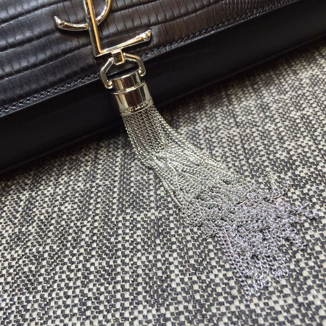 2015 New YSL Bag Cheap Sale-Saint Laurent Classic Monogram Tassel Clutch in Black Lizard Embossed Leather - Click Image to Close